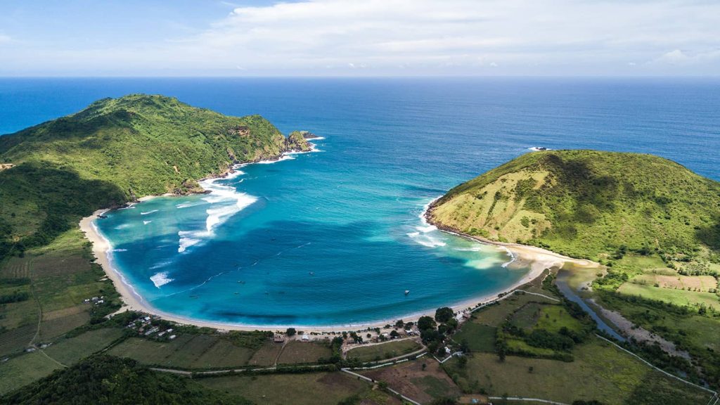 Pantai Mawun Lombok