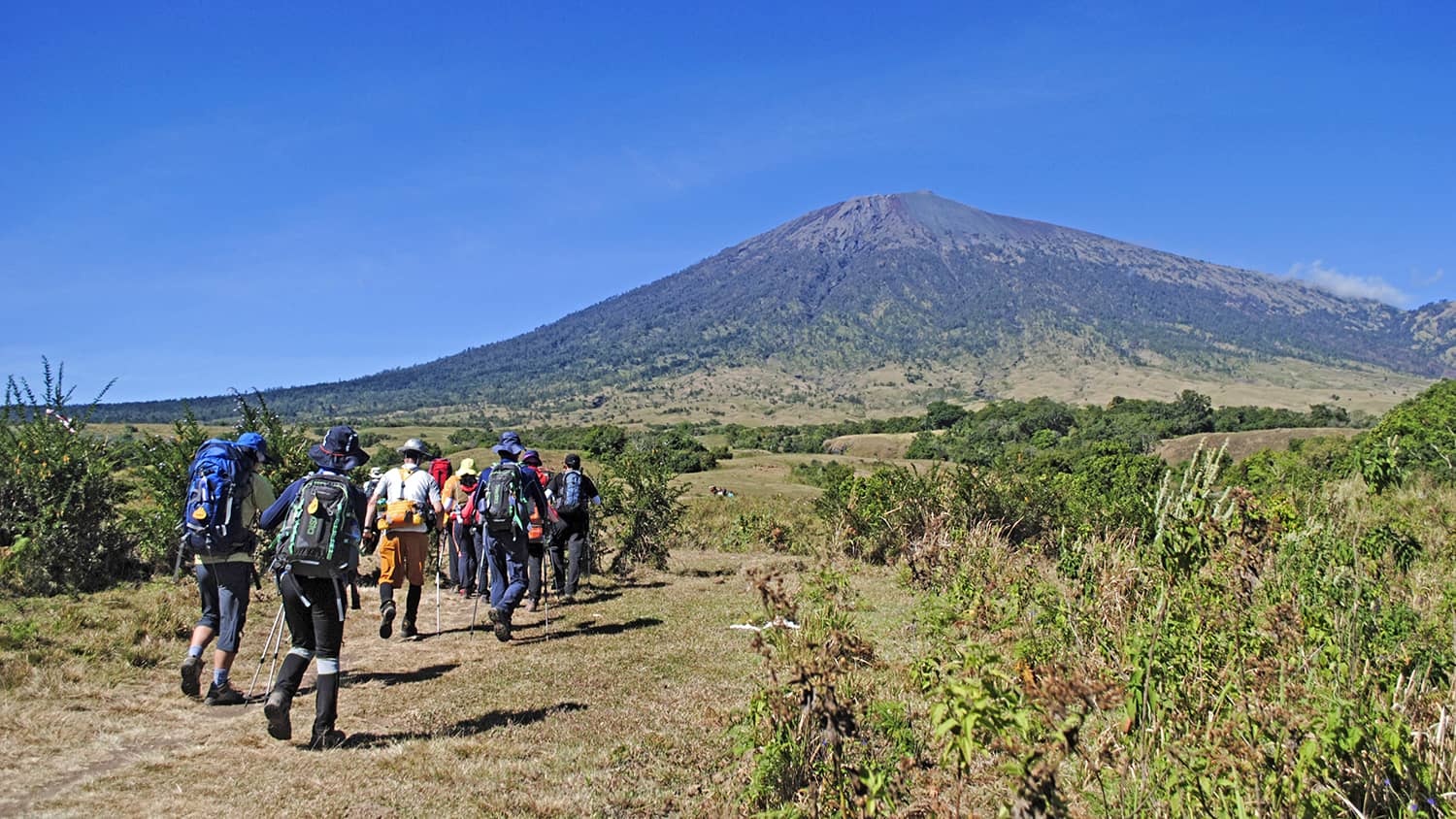 Paket Trekking Rinjani