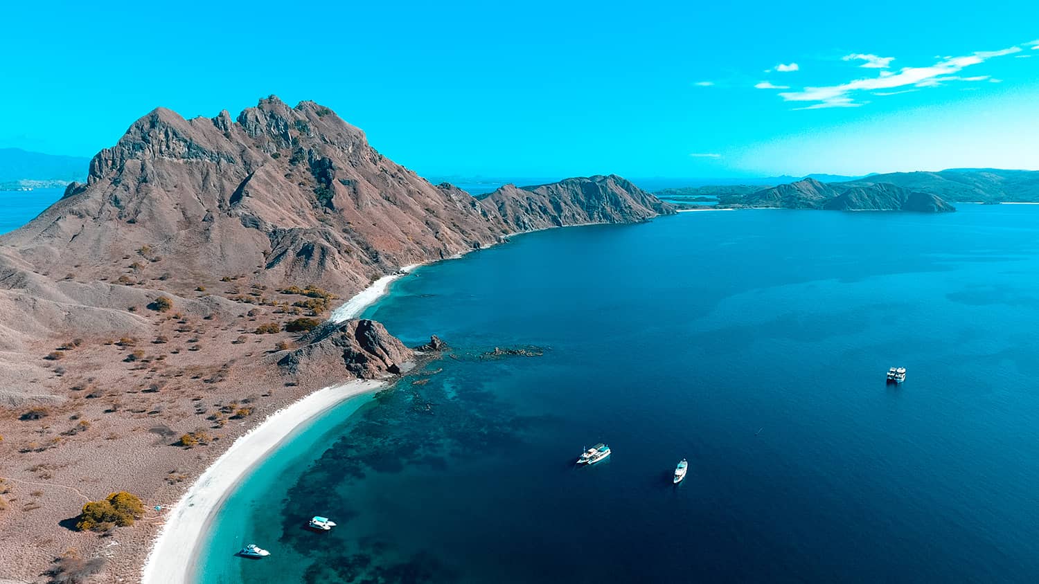 Paket Wisata Labuan Bajo & Sailing Komodo